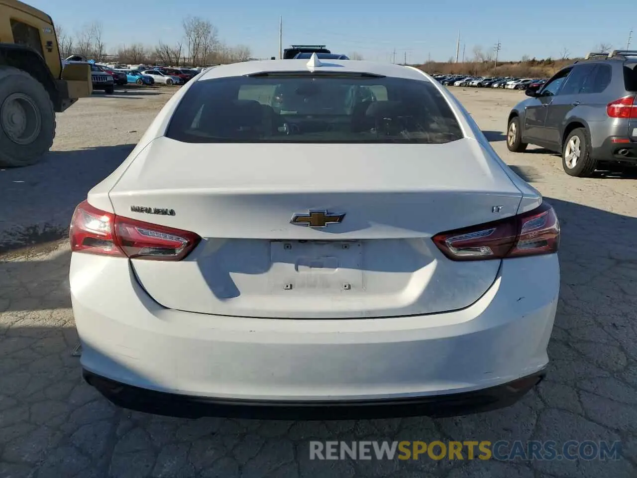 6 Photograph of a damaged car 1G1ZD5ST6KF161297 CHEVROLET MALIBU 2019