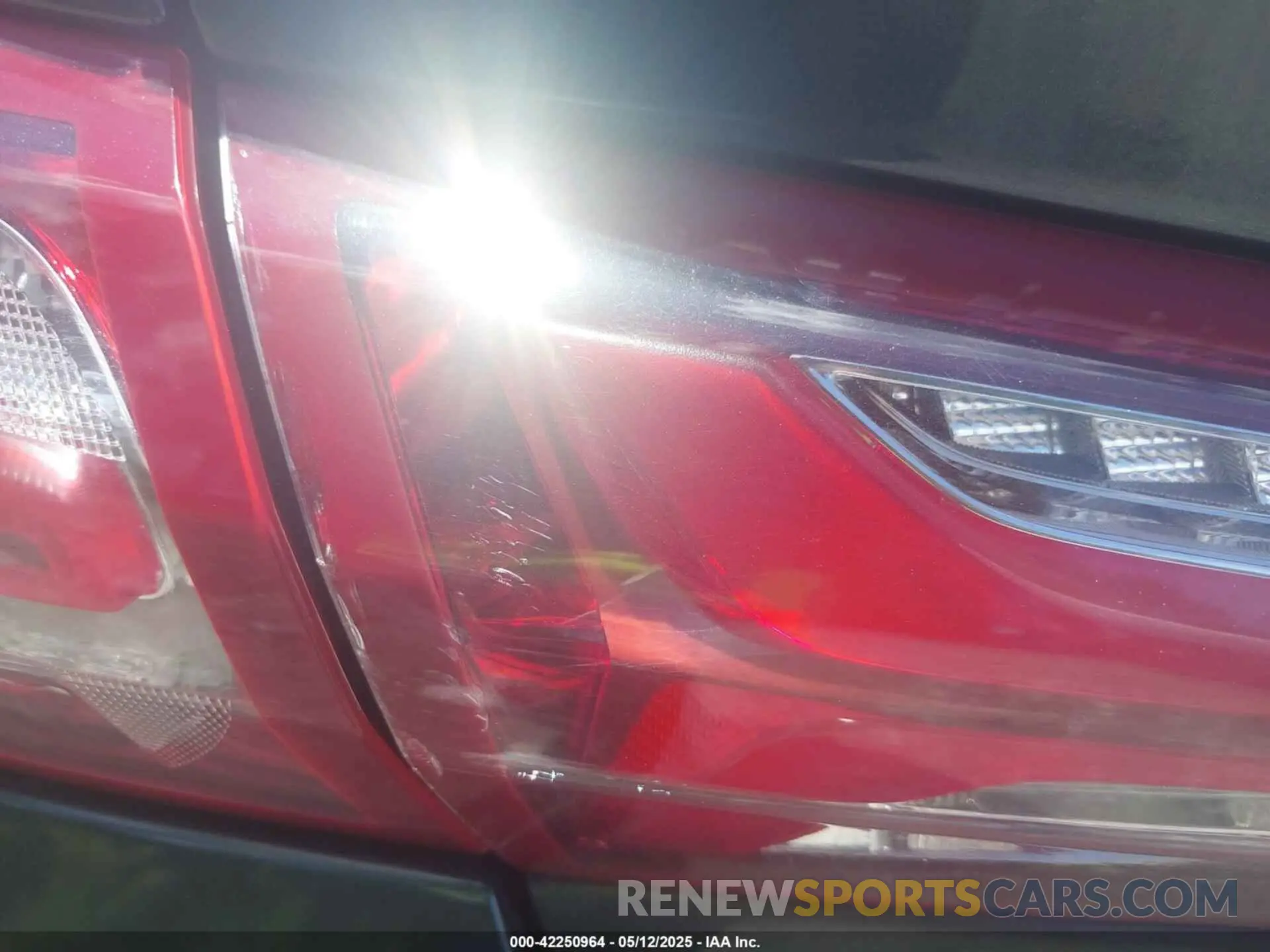 18 Photograph of a damaged car 1G1ZD5ST6KF169206 CHEVROLET MALIBU 2019