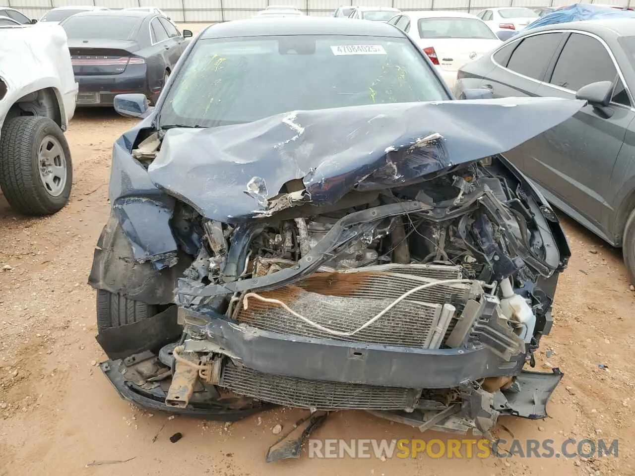 5 Photograph of a damaged car 1G1ZD5ST7KF132858 CHEVROLET MALIBU 2019