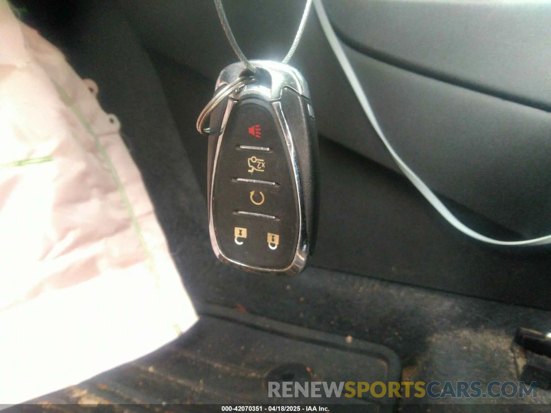 11 Photograph of a damaged car 1G1ZD5ST7KF148641 CHEVROLET MALIBU 2019