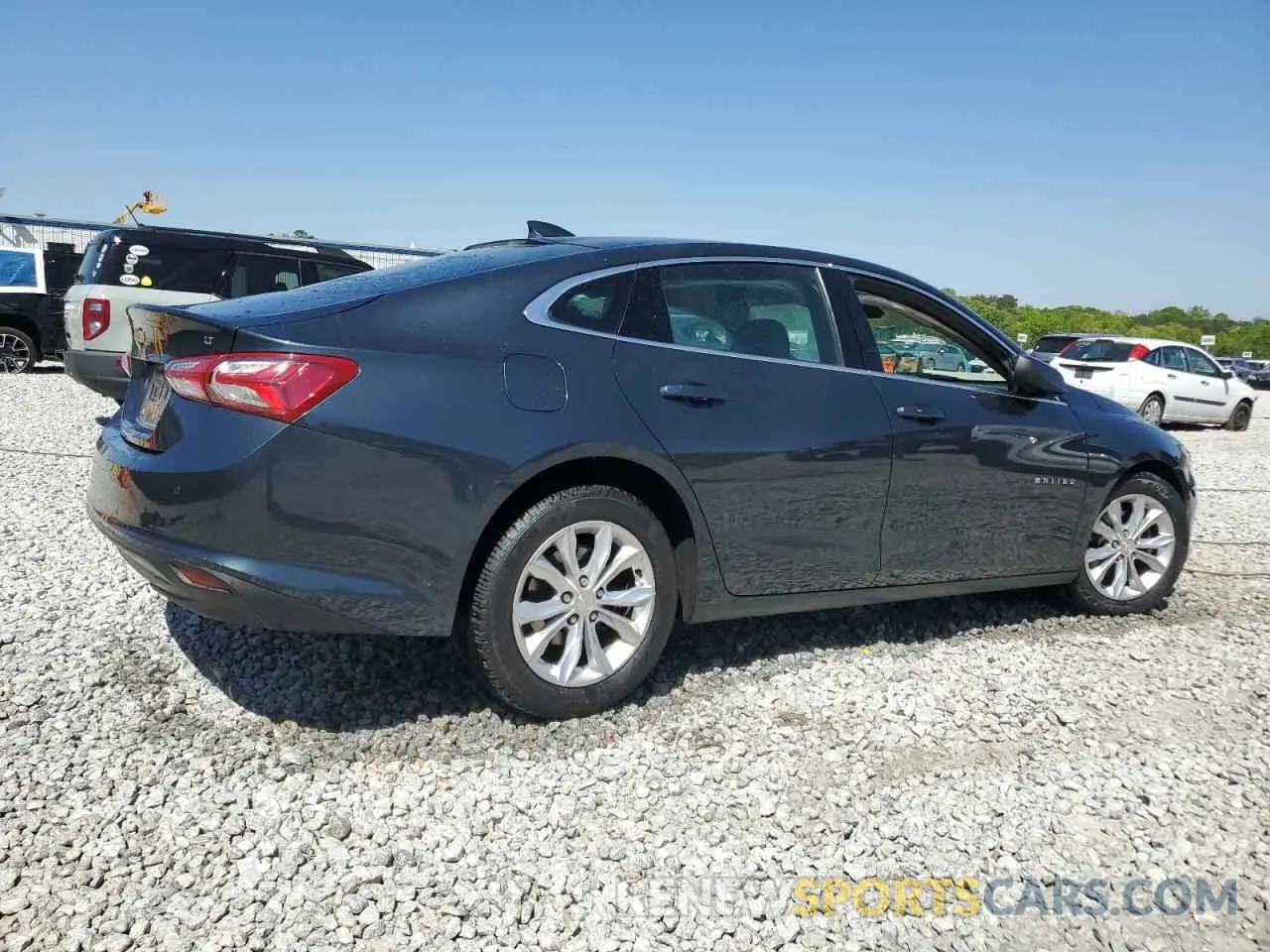 3 Photograph of a damaged car 1G1ZD5ST7KF148705 CHEVROLET MALIBU 2019