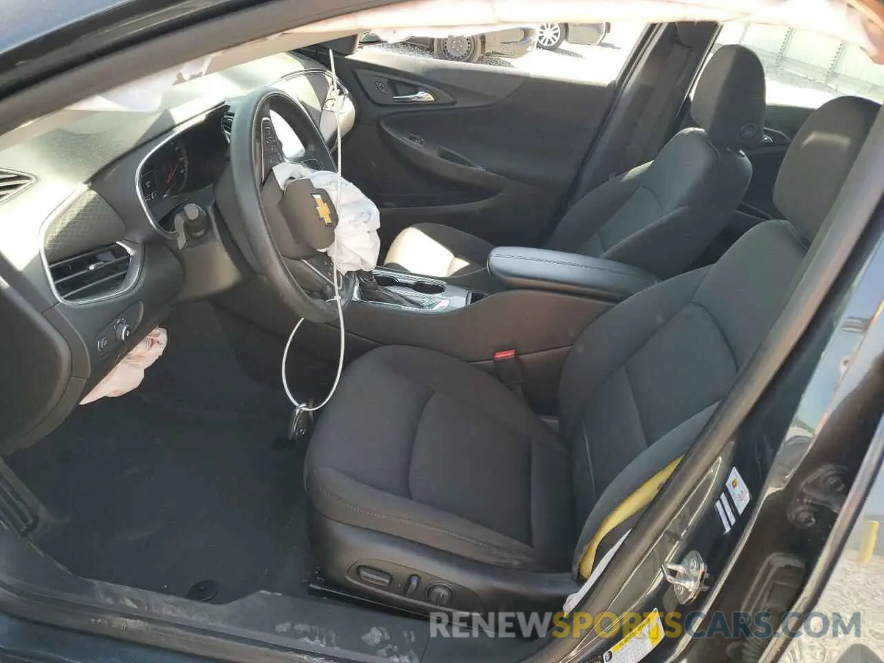 7 Photograph of a damaged car 1G1ZD5ST7KF148705 CHEVROLET MALIBU 2019