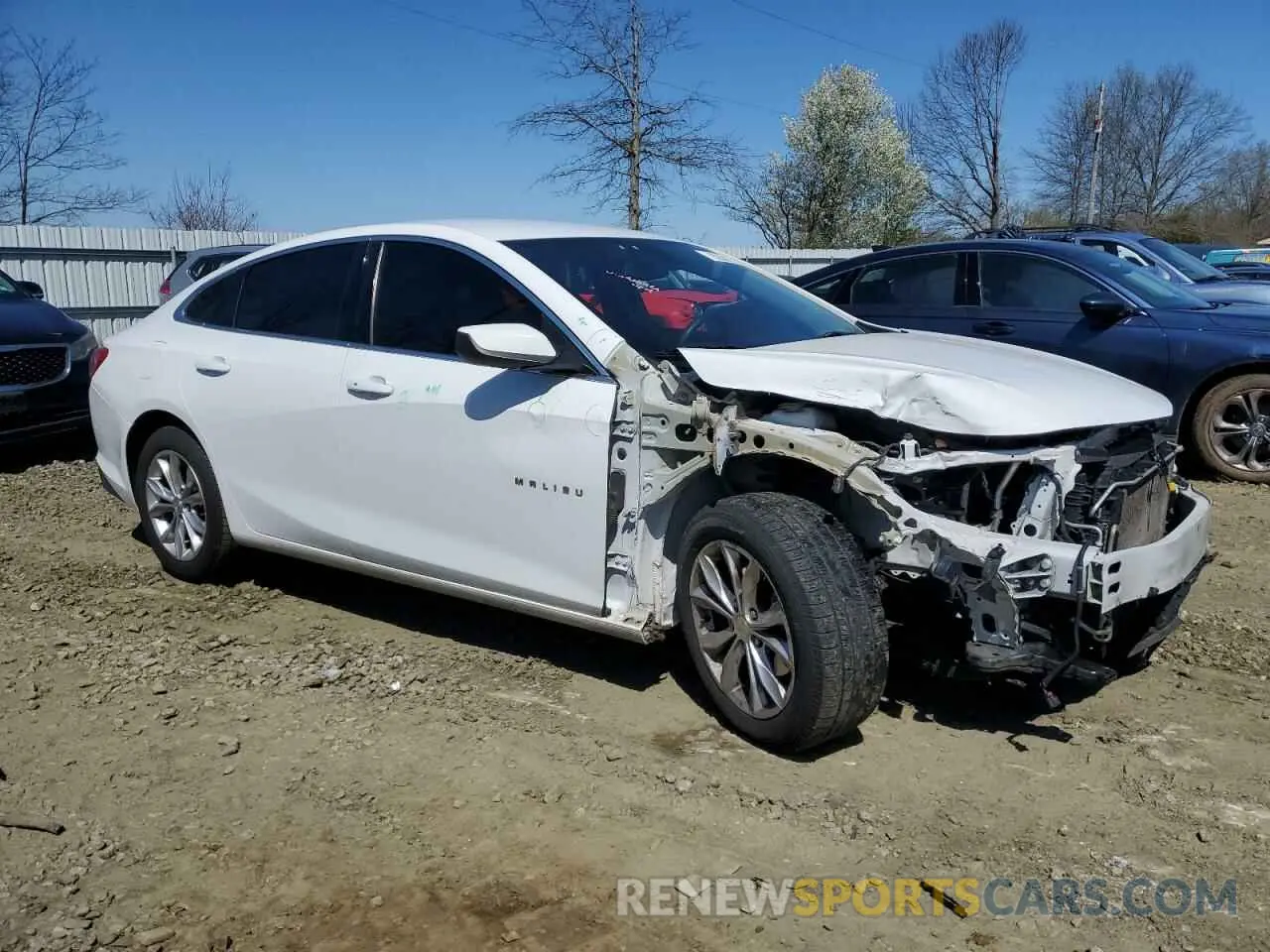 4 Photograph of a damaged car 1G1ZD5ST7KF160644 CHEVROLET MALIBU 2019