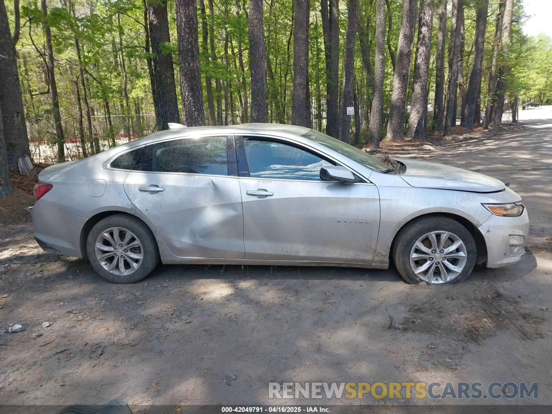 13 Photograph of a damaged car 1G1ZD5ST7KF161292 CHEVROLET MALIBU 2019