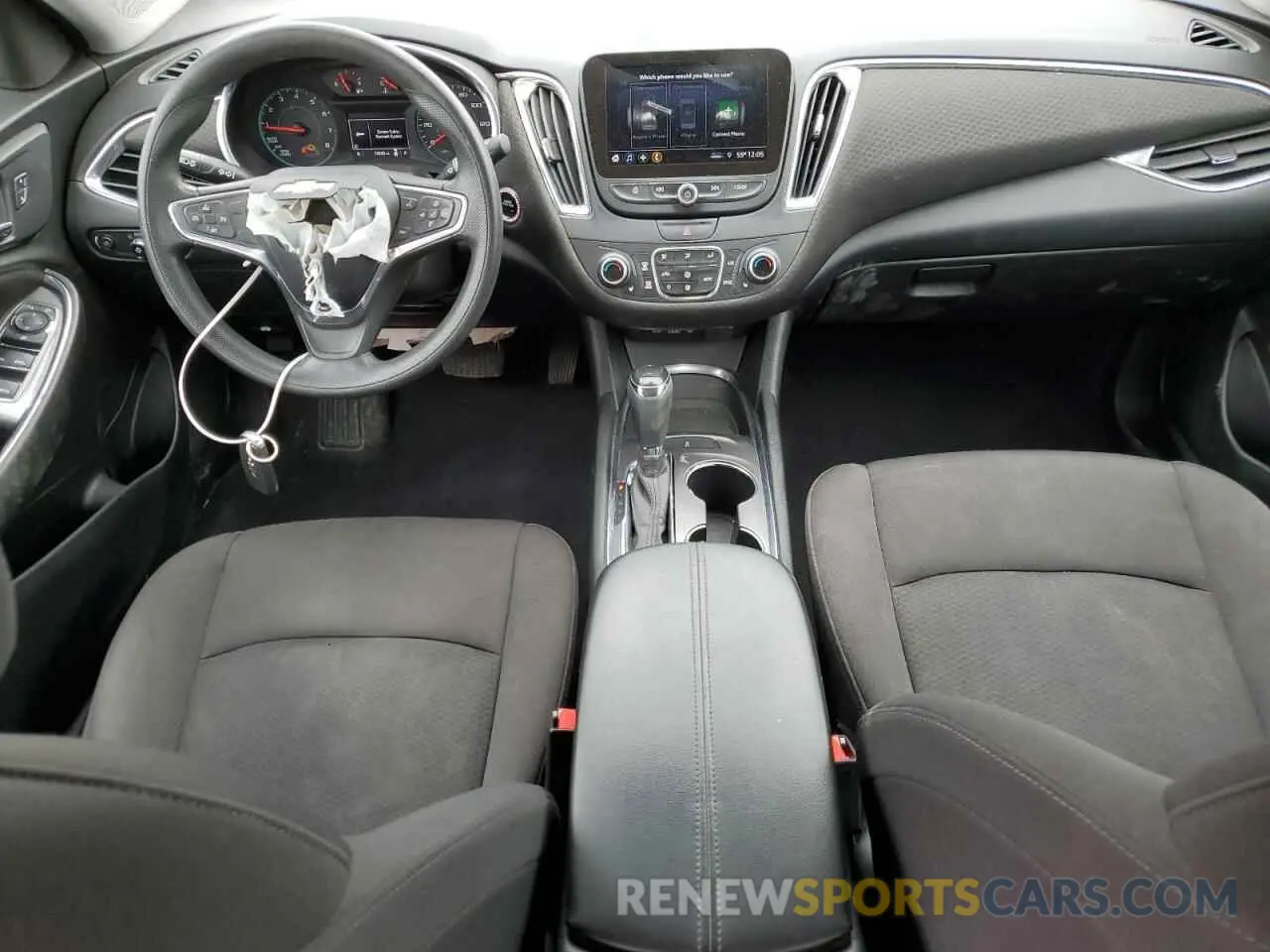 8 Photograph of a damaged car 1G1ZD5ST7KF164662 CHEVROLET MALIBU 2019