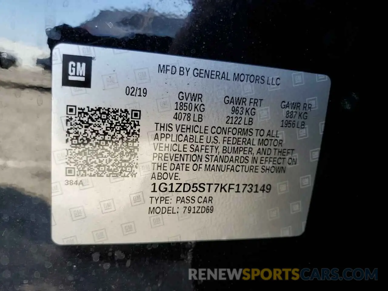 12 Photograph of a damaged car 1G1ZD5ST7KF173149 CHEVROLET MALIBU 2019