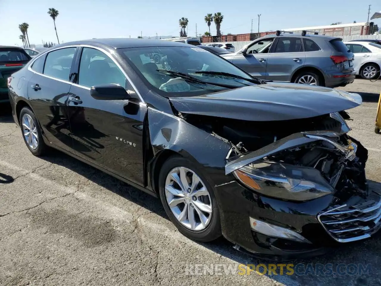 4 Photograph of a damaged car 1G1ZD5ST7KF173149 CHEVROLET MALIBU 2019