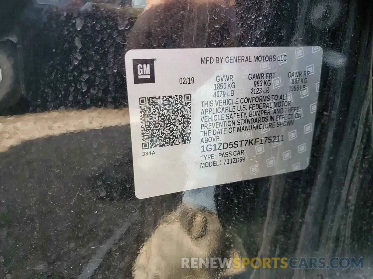 13 Photograph of a damaged car 1G1ZD5ST7KF175211 CHEVROLET MALIBU 2019