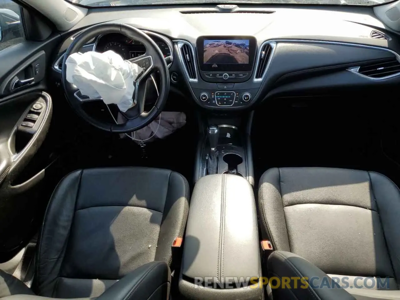 8 Photograph of a damaged car 1G1ZD5ST7KF175211 CHEVROLET MALIBU 2019