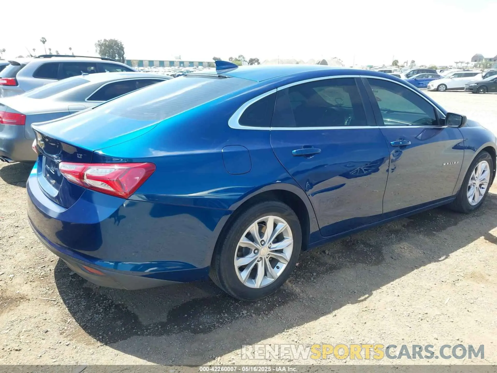 4 Photograph of a damaged car 1G1ZD5ST7KF187052 CHEVROLET MALIBU 2019