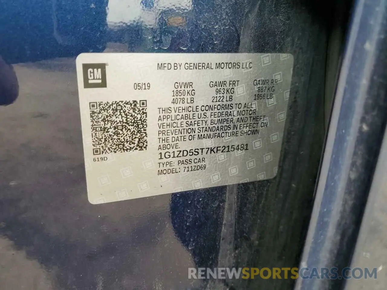 12 Photograph of a damaged car 1G1ZD5ST7KF215481 CHEVROLET MALIBU 2019