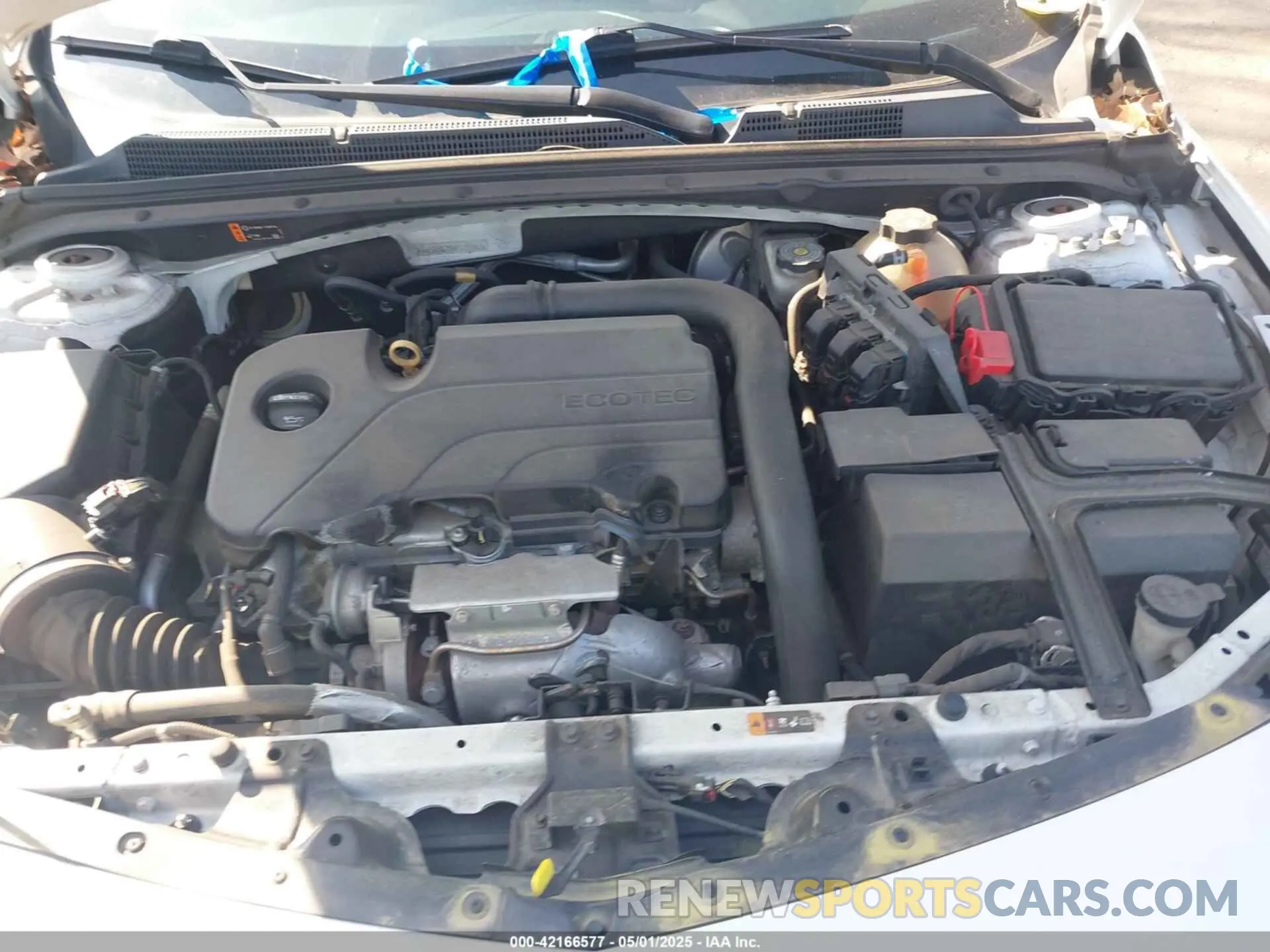 10 Photograph of a damaged car 1G1ZD5ST8KF113767 CHEVROLET MALIBU 2019