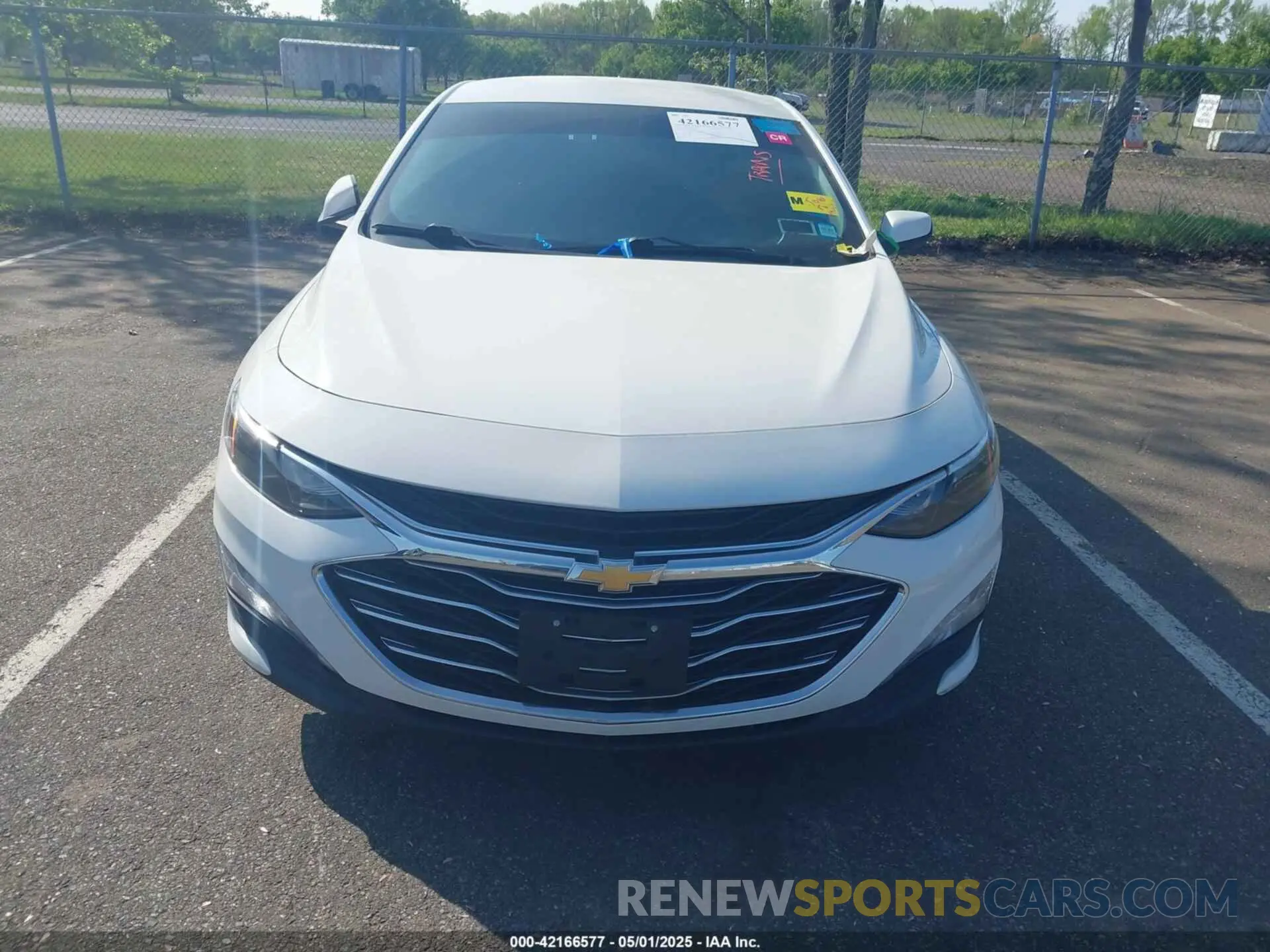 12 Photograph of a damaged car 1G1ZD5ST8KF113767 CHEVROLET MALIBU 2019
