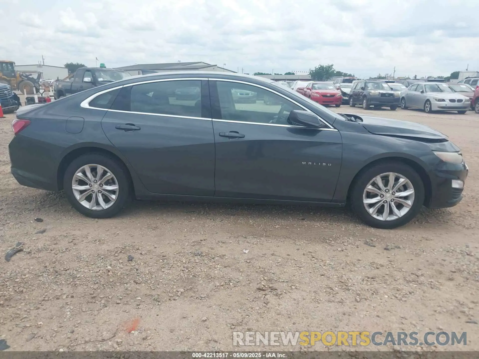 13 Photograph of a damaged car 1G1ZD5ST8KF119231 CHEVROLET MALIBU 2019