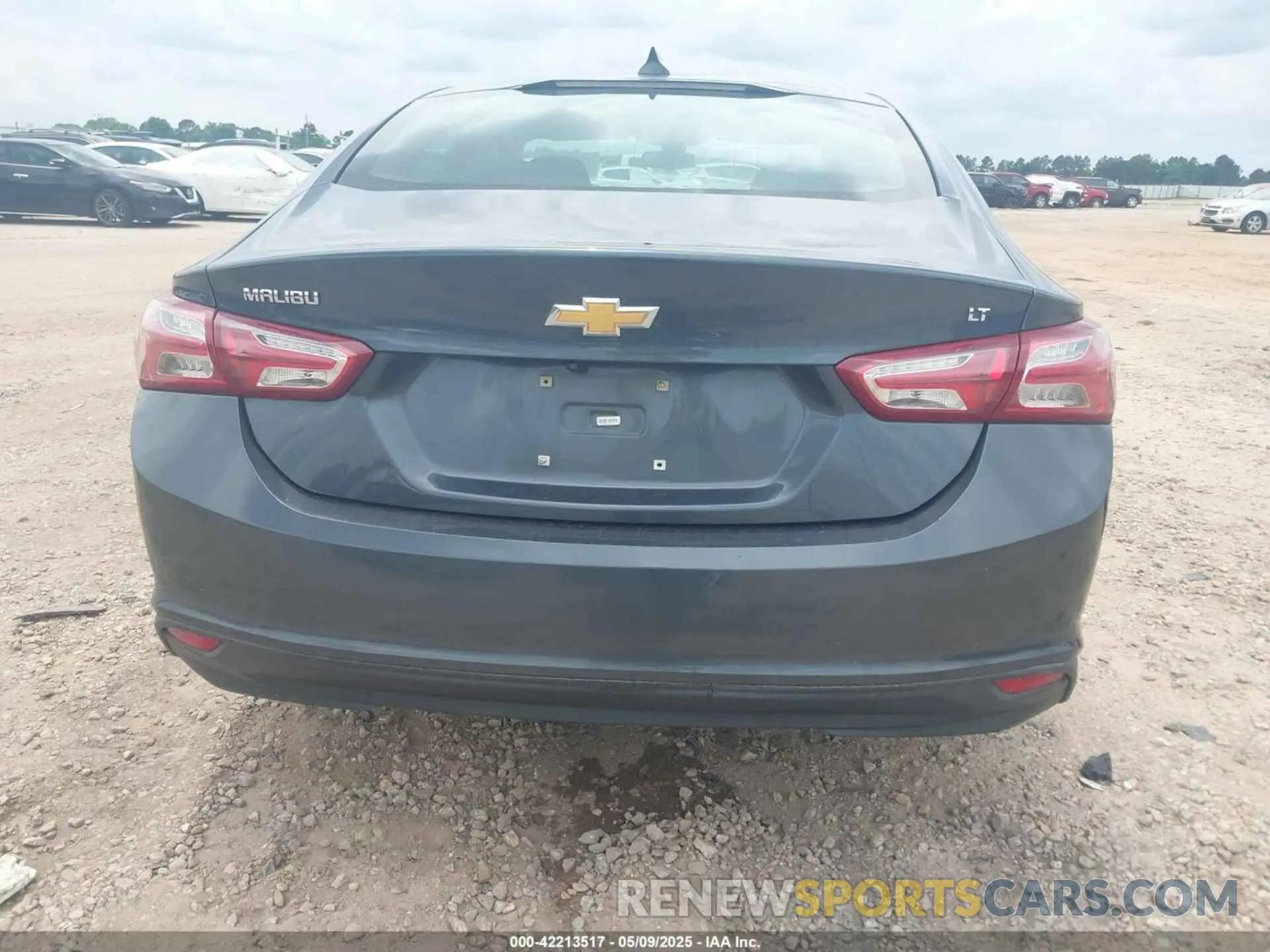 16 Photograph of a damaged car 1G1ZD5ST8KF119231 CHEVROLET MALIBU 2019