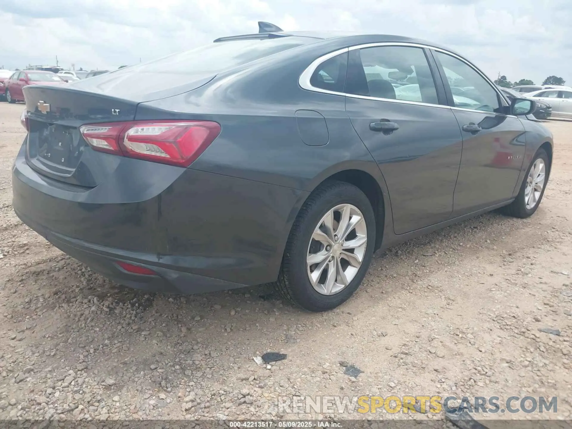 4 Photograph of a damaged car 1G1ZD5ST8KF119231 CHEVROLET MALIBU 2019
