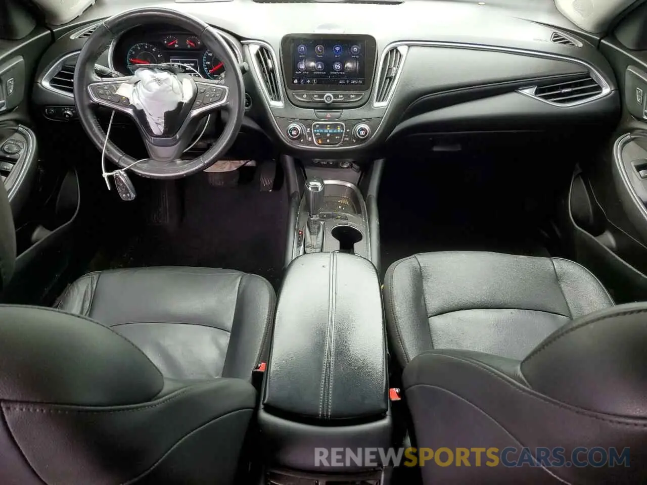 8 Photograph of a damaged car 1G1ZD5ST8KF121688 CHEVROLET MALIBU 2019