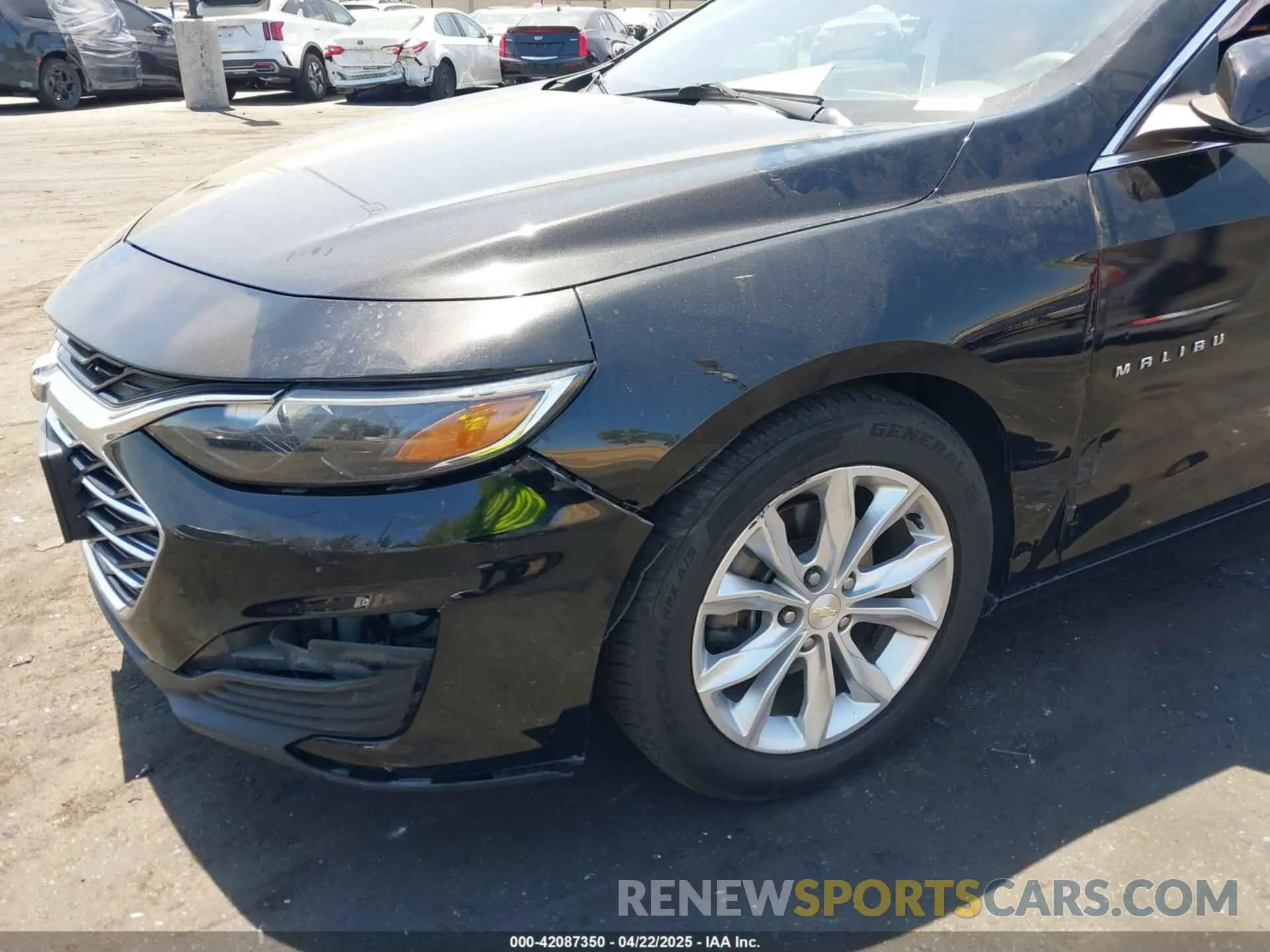 6 Photograph of a damaged car 1G1ZD5ST8KF157316 CHEVROLET MALIBU 2019