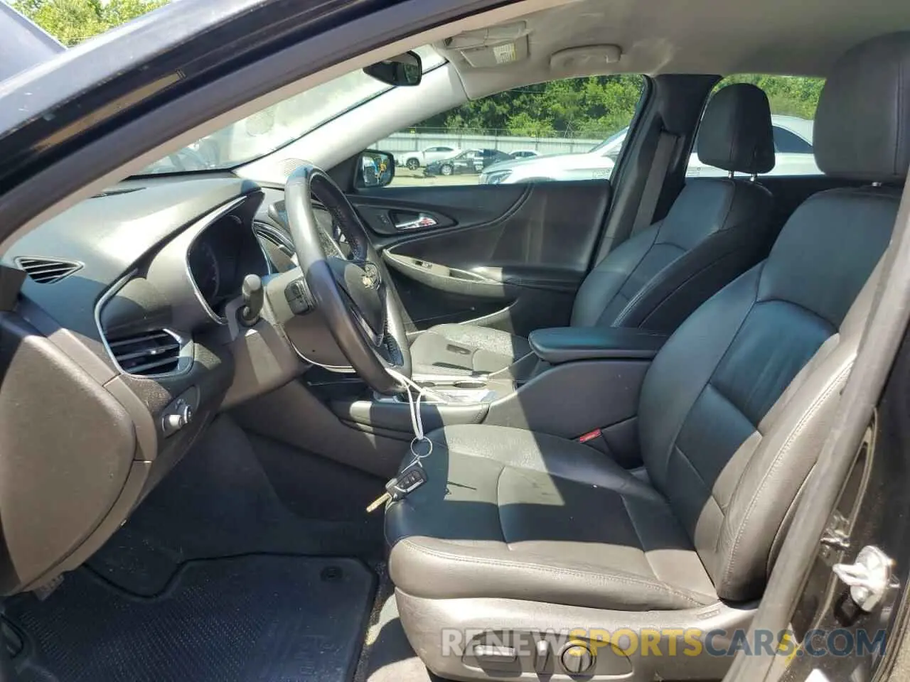 7 Photograph of a damaged car 1G1ZD5ST8KF190137 CHEVROLET MALIBU 2019