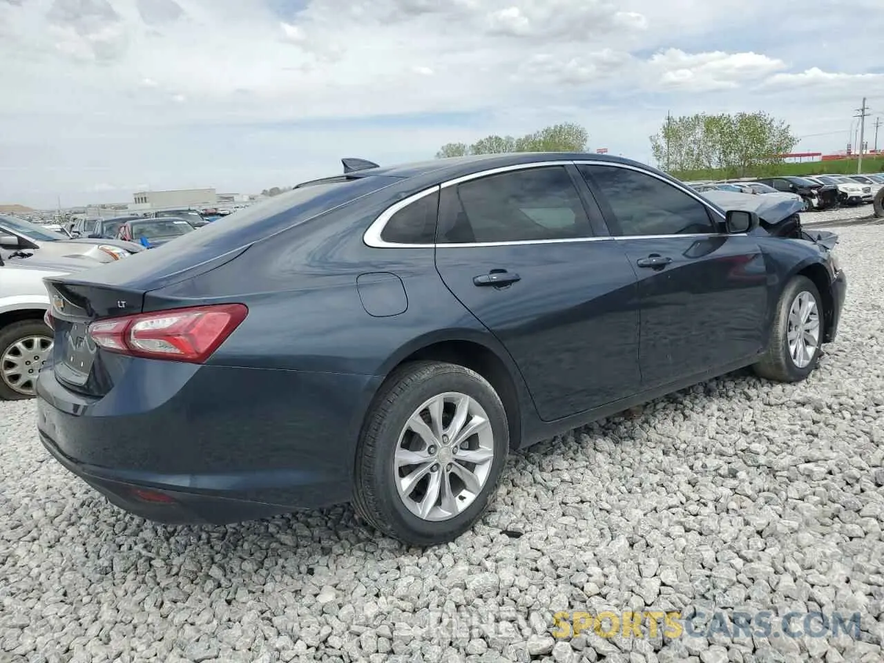 3 Photograph of a damaged car 1G1ZD5ST9KF134756 CHEVROLET MALIBU 2019