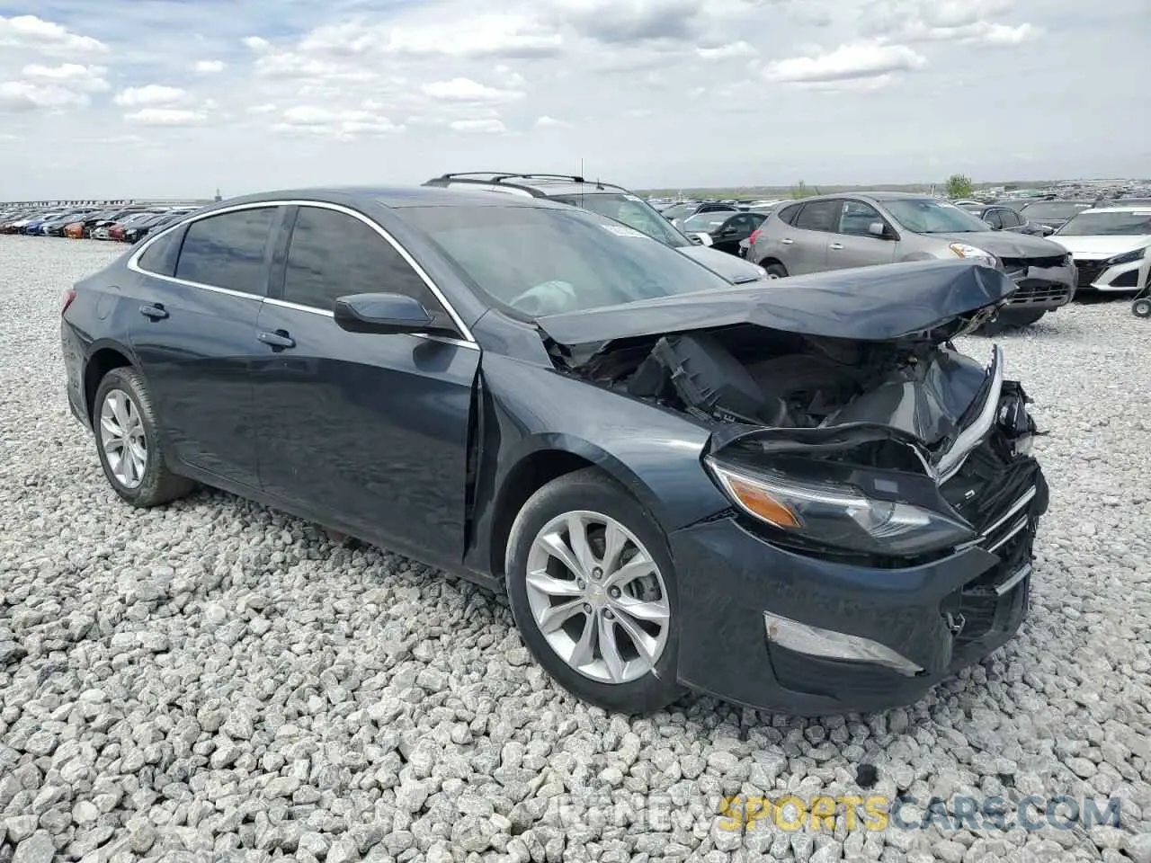 4 Photograph of a damaged car 1G1ZD5ST9KF134756 CHEVROLET MALIBU 2019