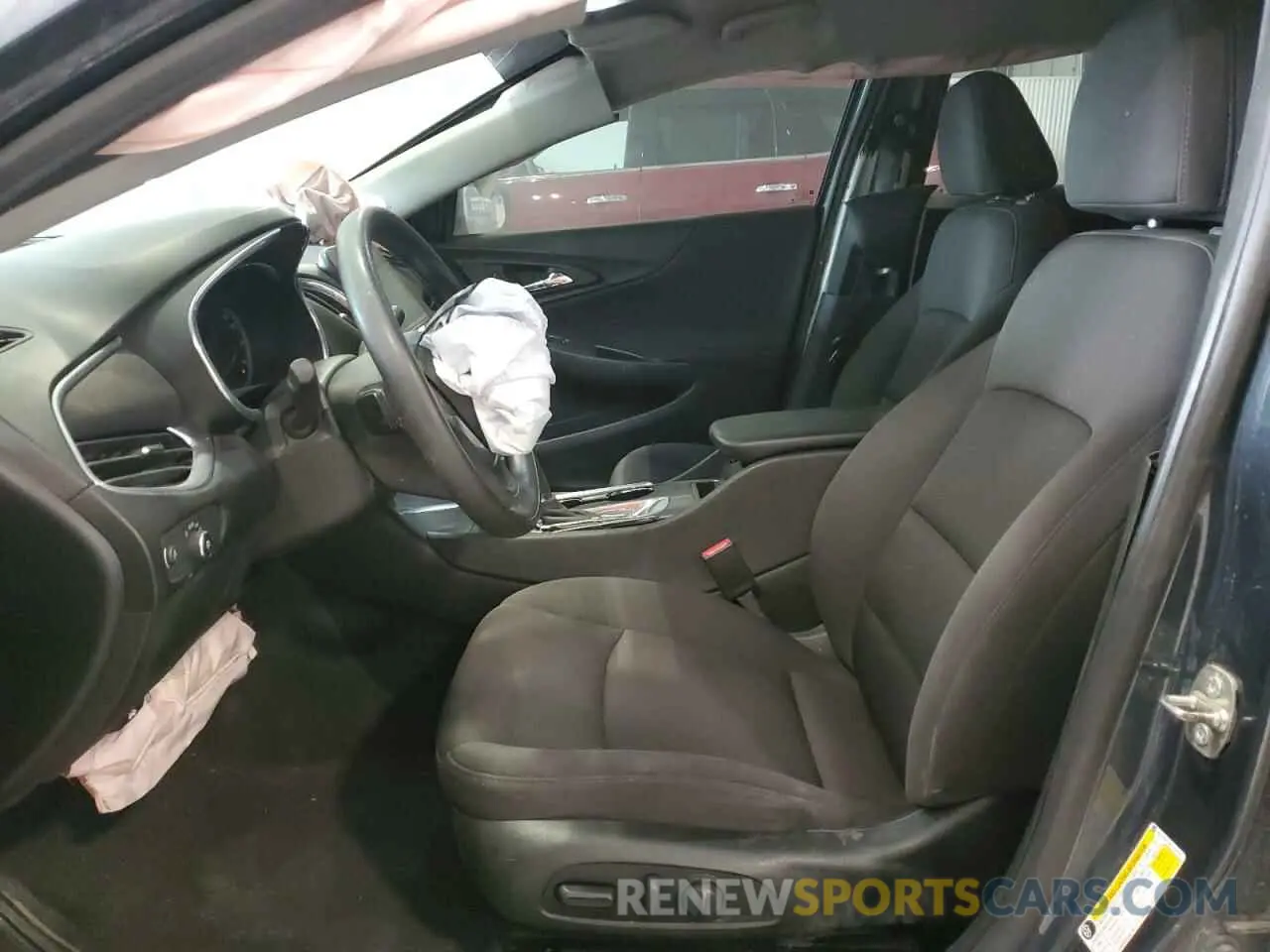 7 Photograph of a damaged car 1G1ZD5ST9KF134756 CHEVROLET MALIBU 2019