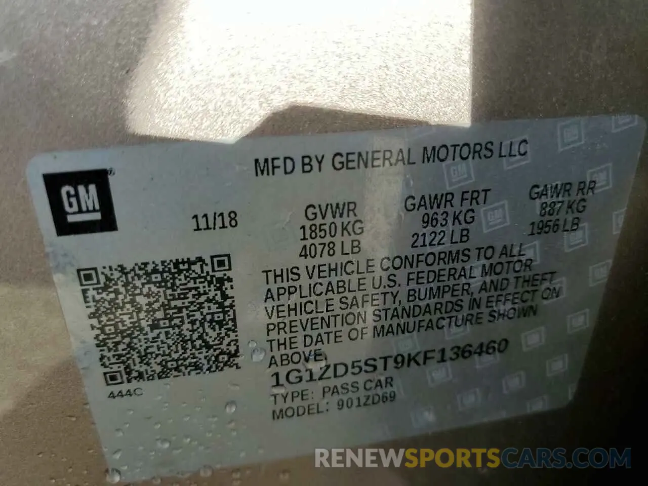 12 Photograph of a damaged car 1G1ZD5ST9KF136460 CHEVROLET MALIBU 2019