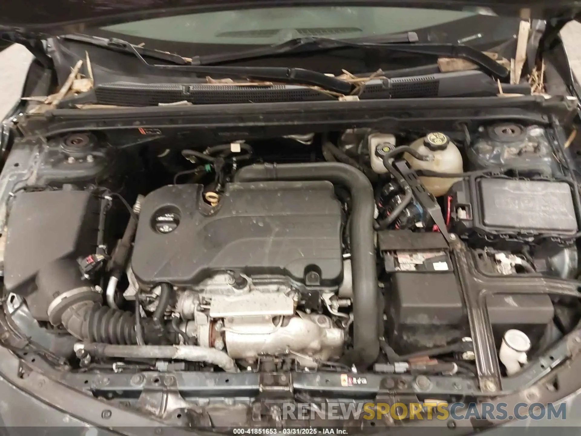 10 Photograph of a damaged car 1G1ZD5ST9KF139195 CHEVROLET MALIBU 2019