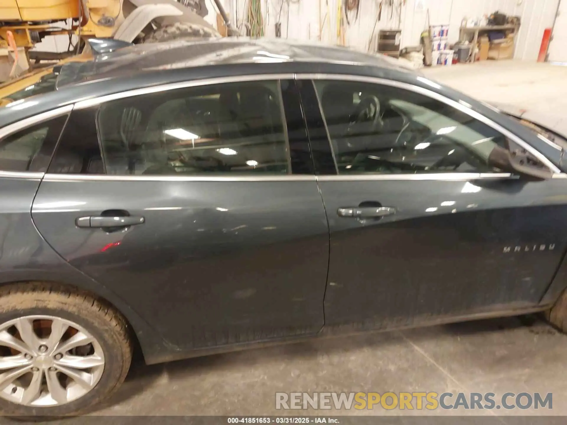13 Photograph of a damaged car 1G1ZD5ST9KF139195 CHEVROLET MALIBU 2019