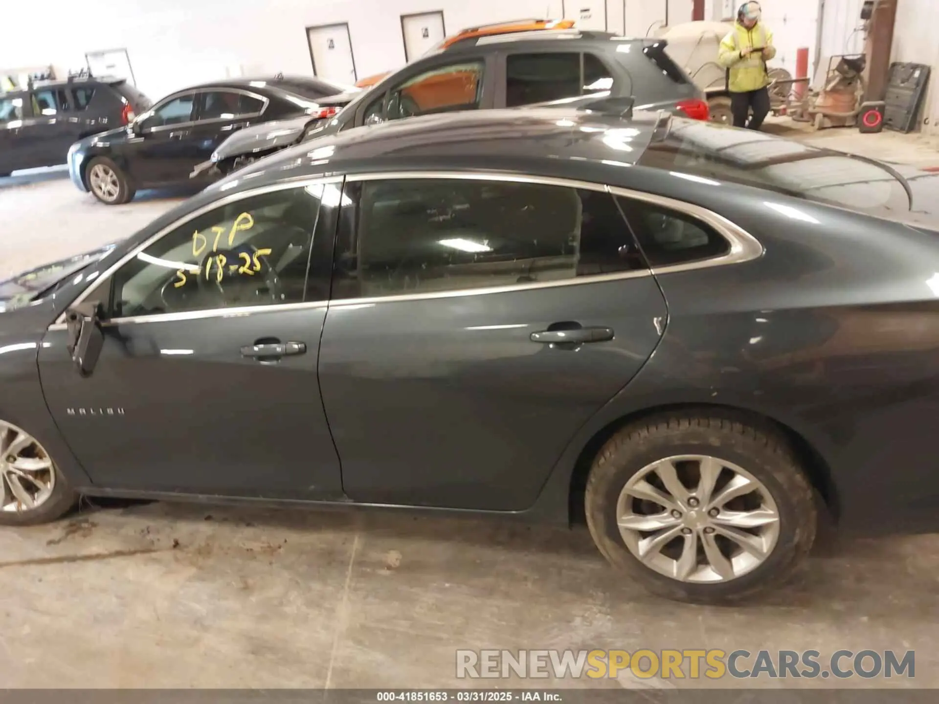 14 Photograph of a damaged car 1G1ZD5ST9KF139195 CHEVROLET MALIBU 2019