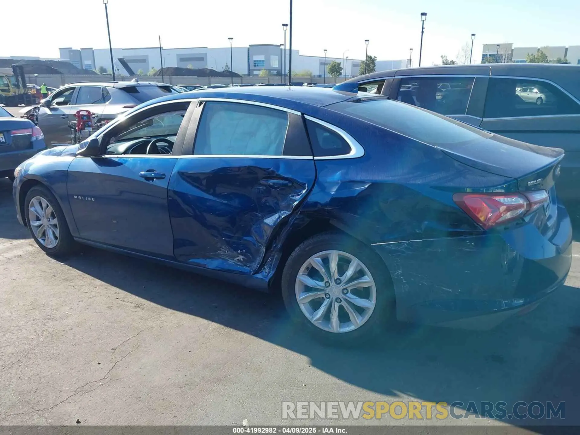 14 Photograph of a damaged car 1G1ZD5ST9KF165473 CHEVROLET MALIBU 2019
