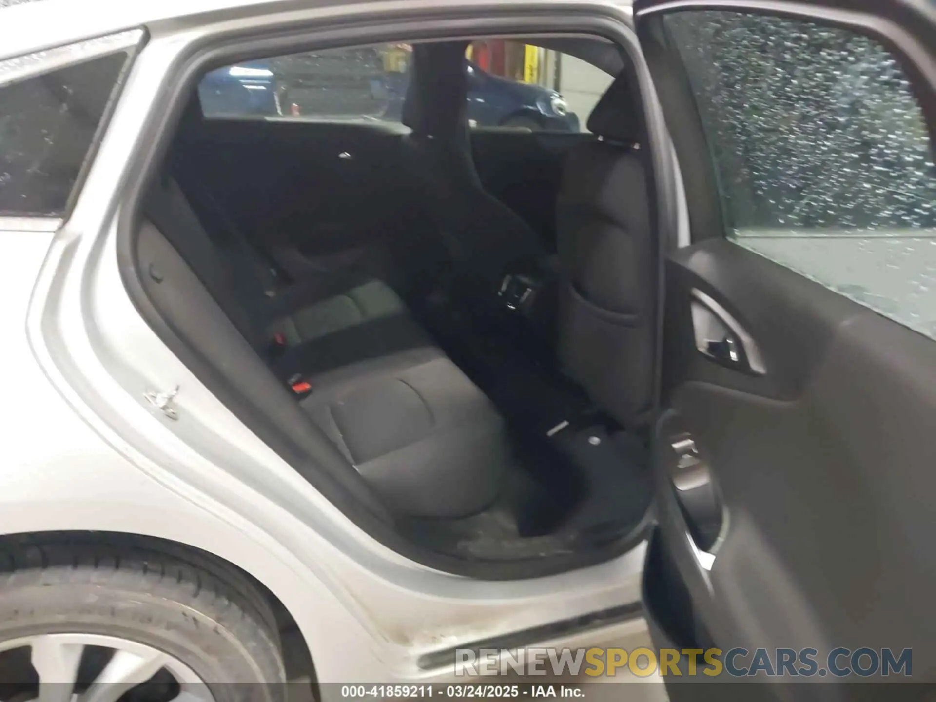 8 Photograph of a damaged car 1G1ZD5ST9KF188123 CHEVROLET MALIBU 2019
