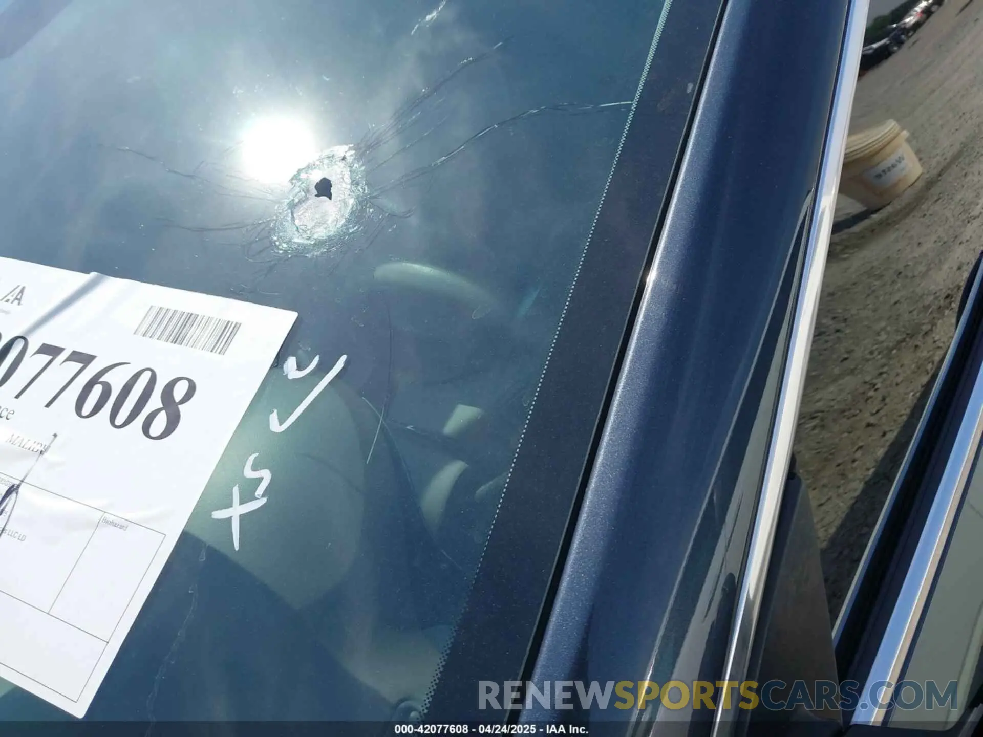 17 Photograph of a damaged car 1G1ZD5STXKF135950 CHEVROLET MALIBU 2019