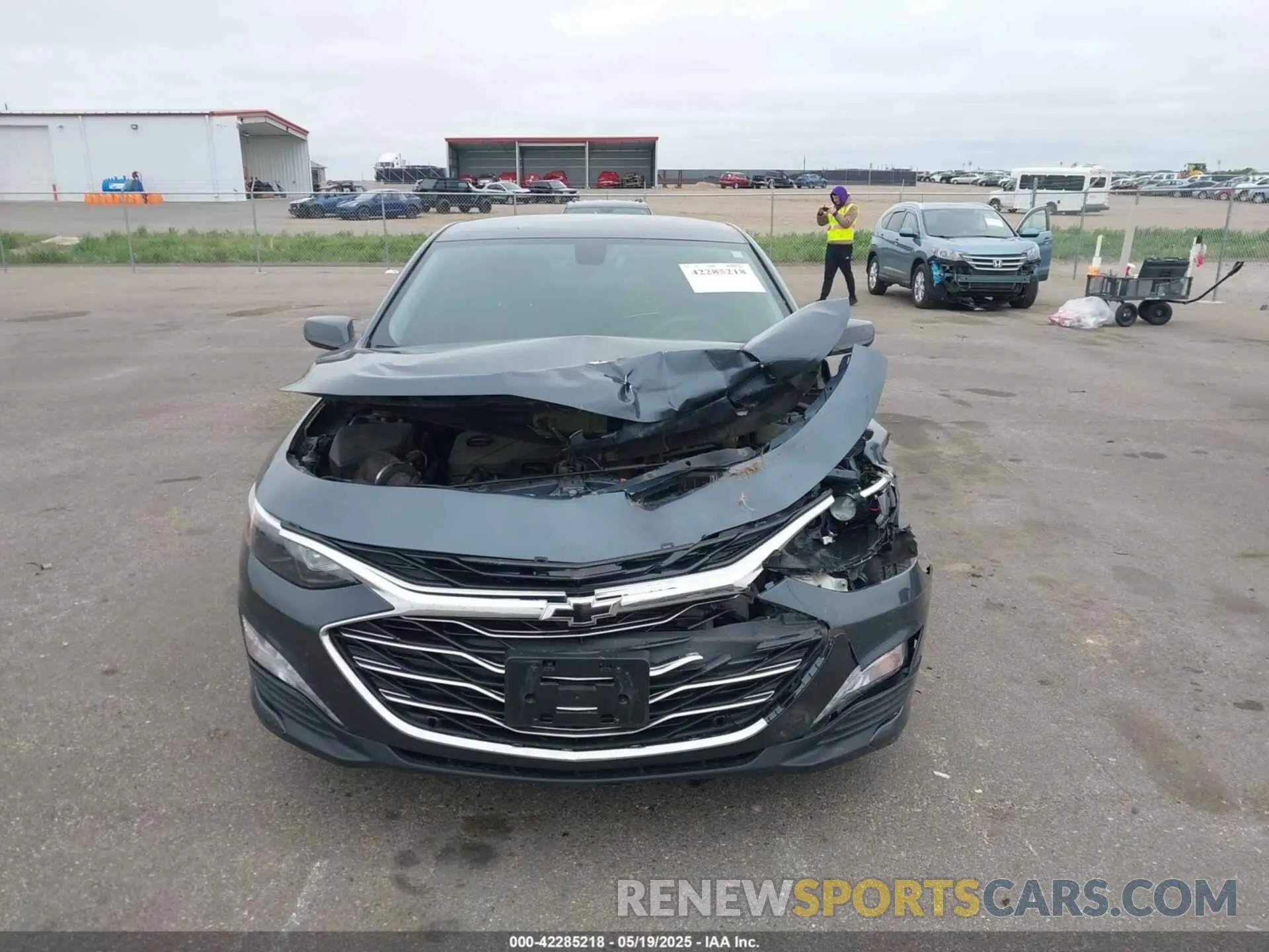 12 Photograph of a damaged car 1G1ZD5STXKF136256 CHEVROLET MALIBU 2019