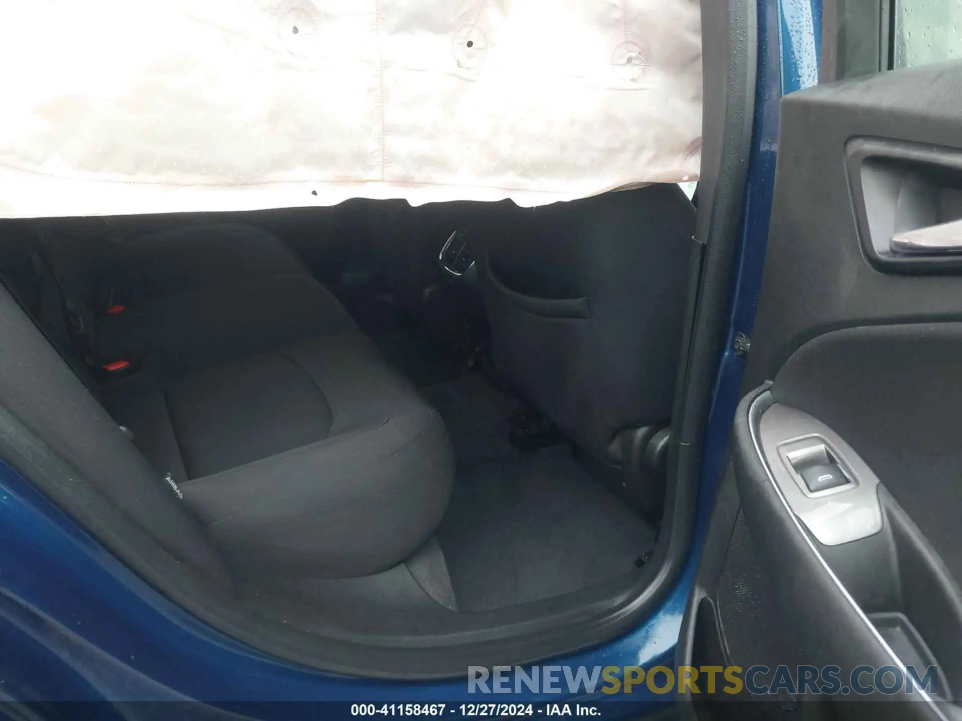 8 Photograph of a damaged car 1G1ZD5STXKF142803 CHEVROLET MALIBU 2019