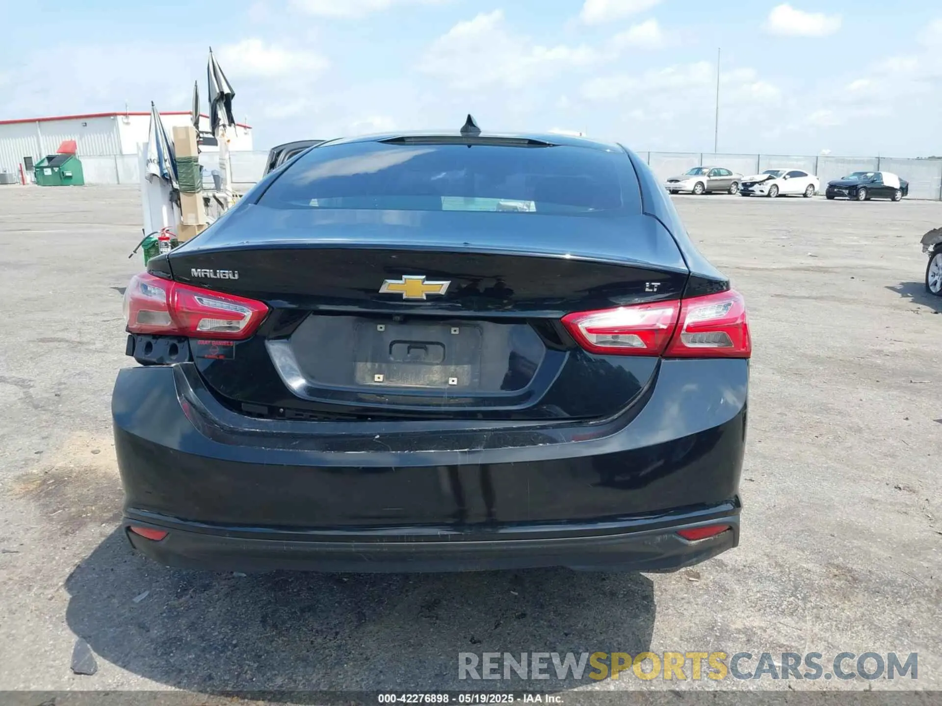 15 Photograph of a damaged car 1G1ZD5STXKF163439 CHEVROLET MALIBU 2019