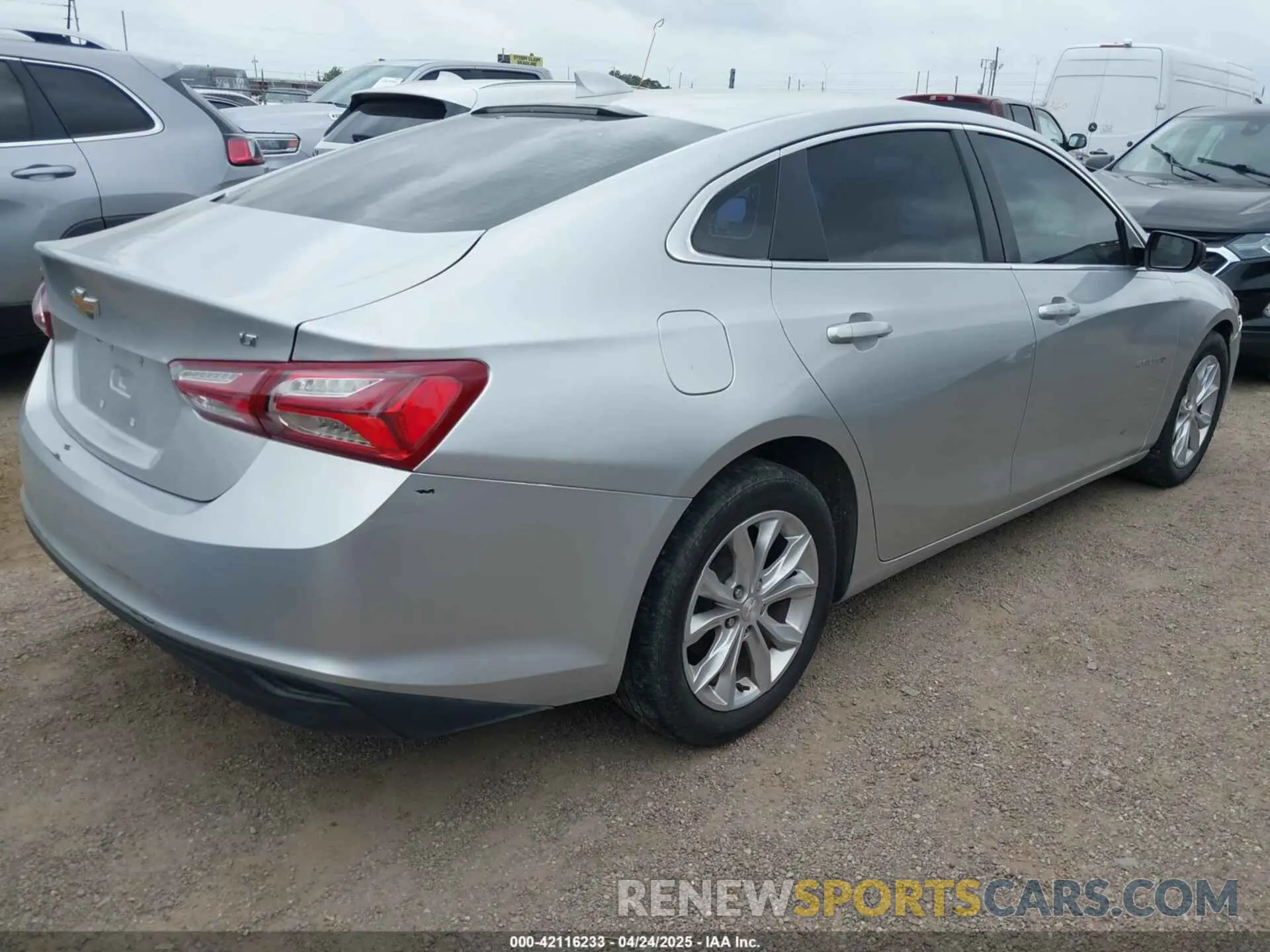 4 Photograph of a damaged car 1G1ZD5STXKF166664 CHEVROLET MALIBU 2019