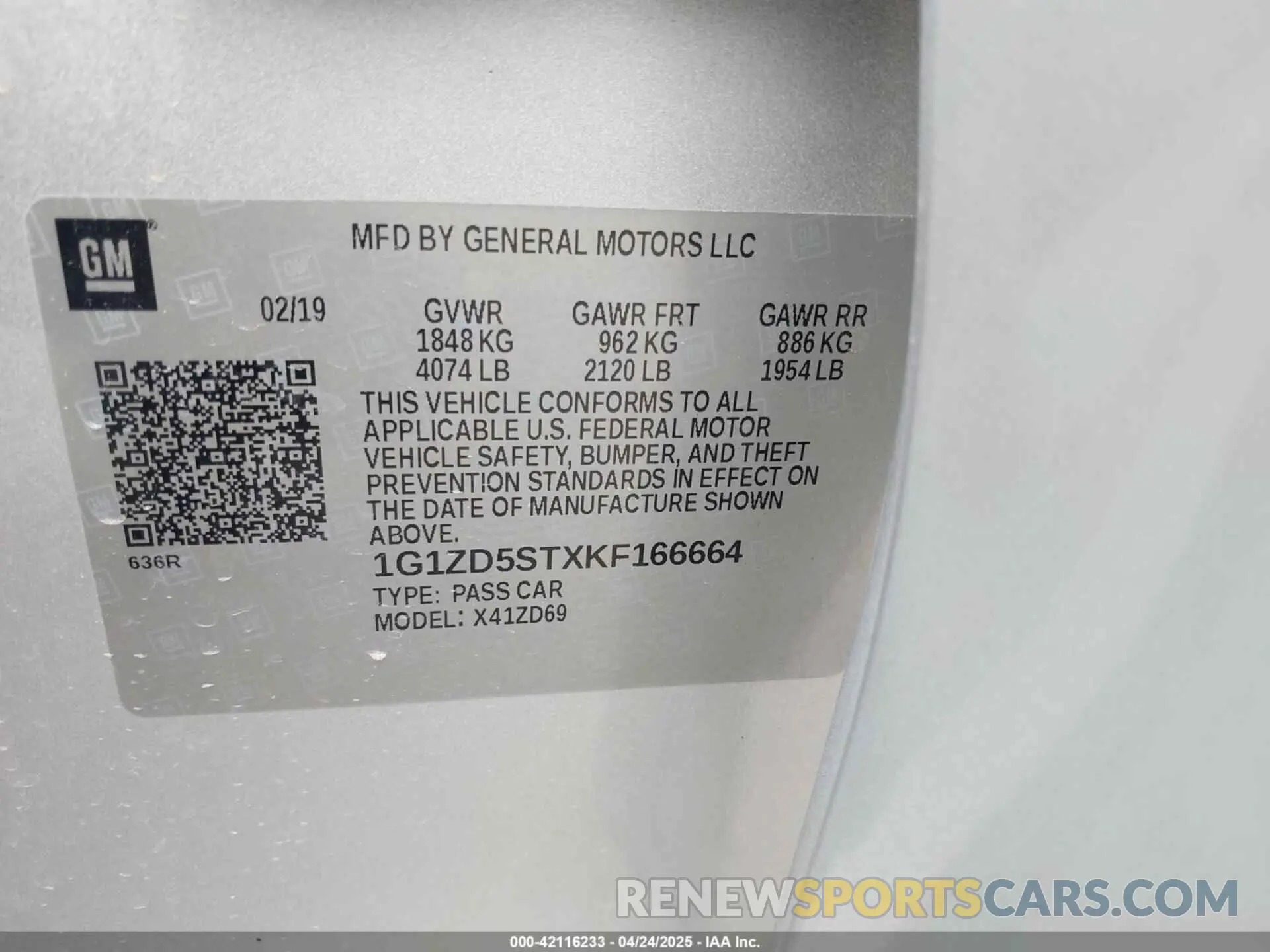 9 Photograph of a damaged car 1G1ZD5STXKF166664 CHEVROLET MALIBU 2019