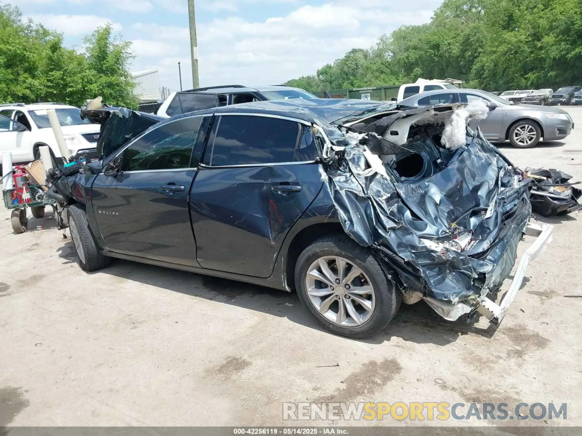 3 Photograph of a damaged car 1G1ZD5STXKF172884 CHEVROLET MALIBU 2019
