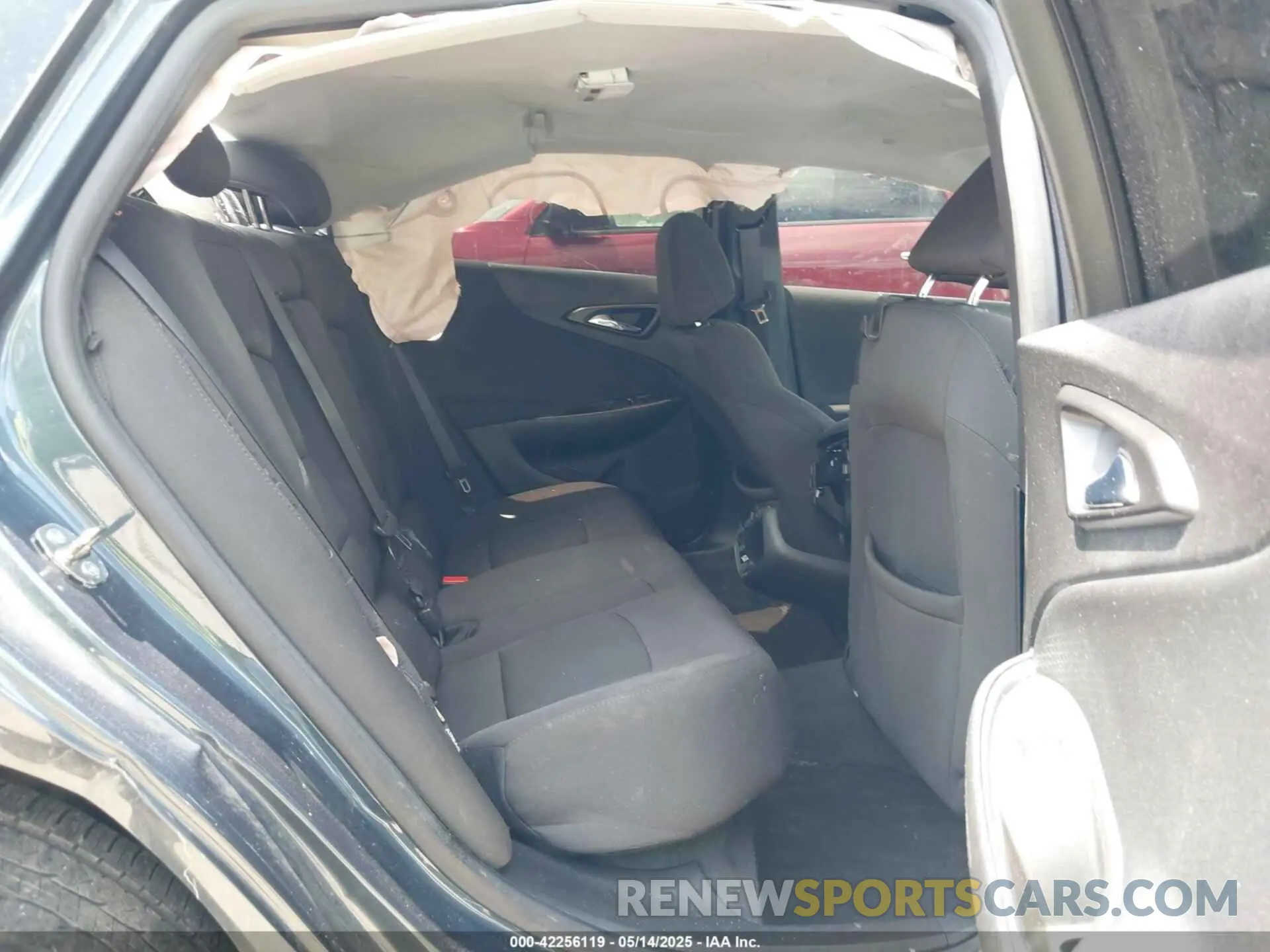 8 Photograph of a damaged car 1G1ZD5STXKF172884 CHEVROLET MALIBU 2019