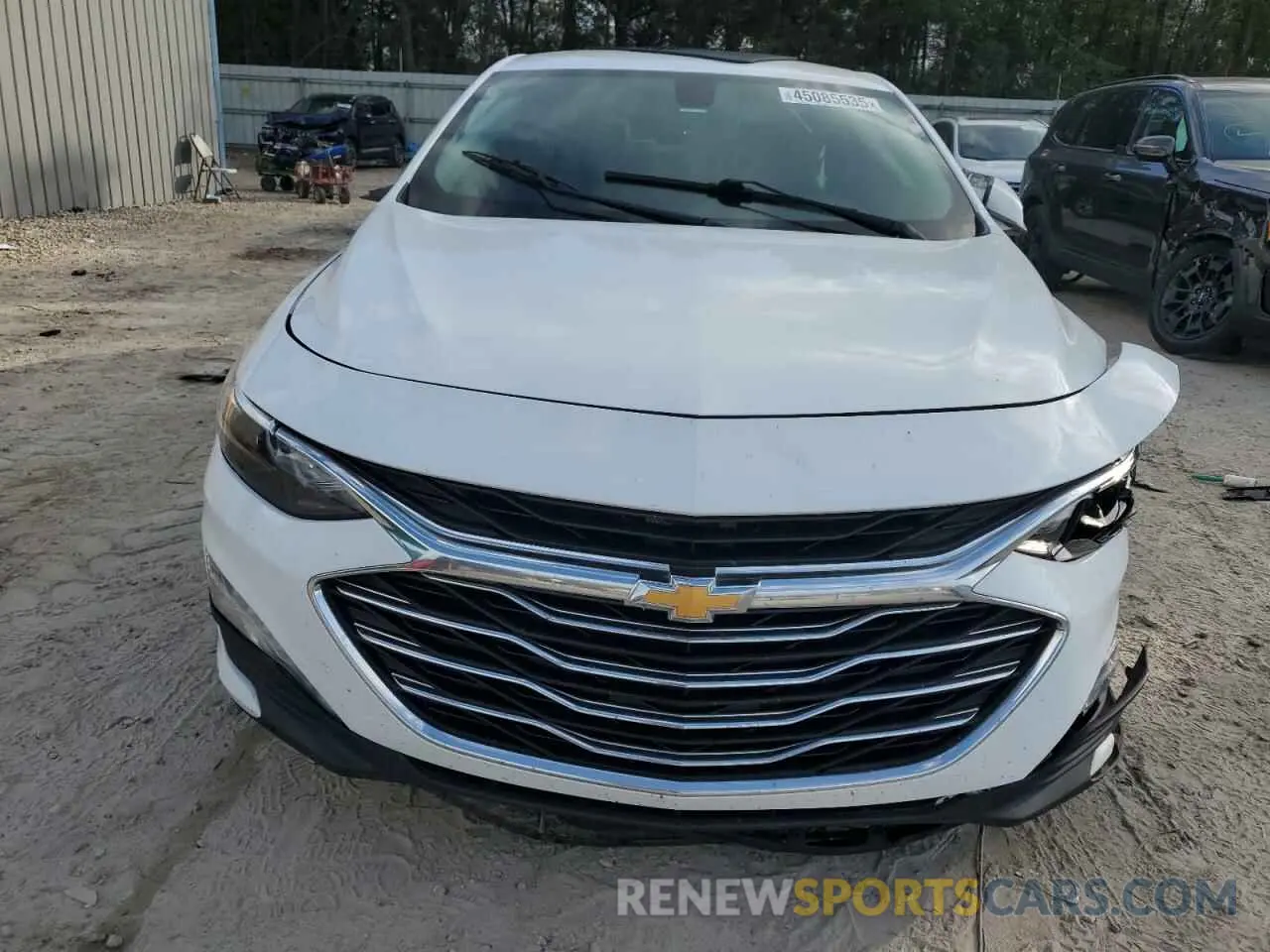 5 Photograph of a damaged car 1G1ZD5STXKF173498 CHEVROLET MALIBU 2019