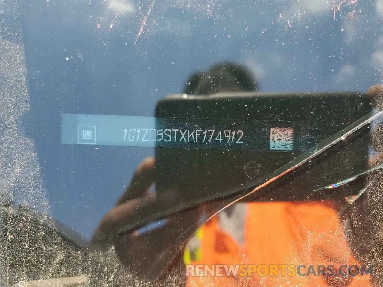 12 Photograph of a damaged car 1G1ZD5STXKF174912 CHEVROLET MALIBU 2019