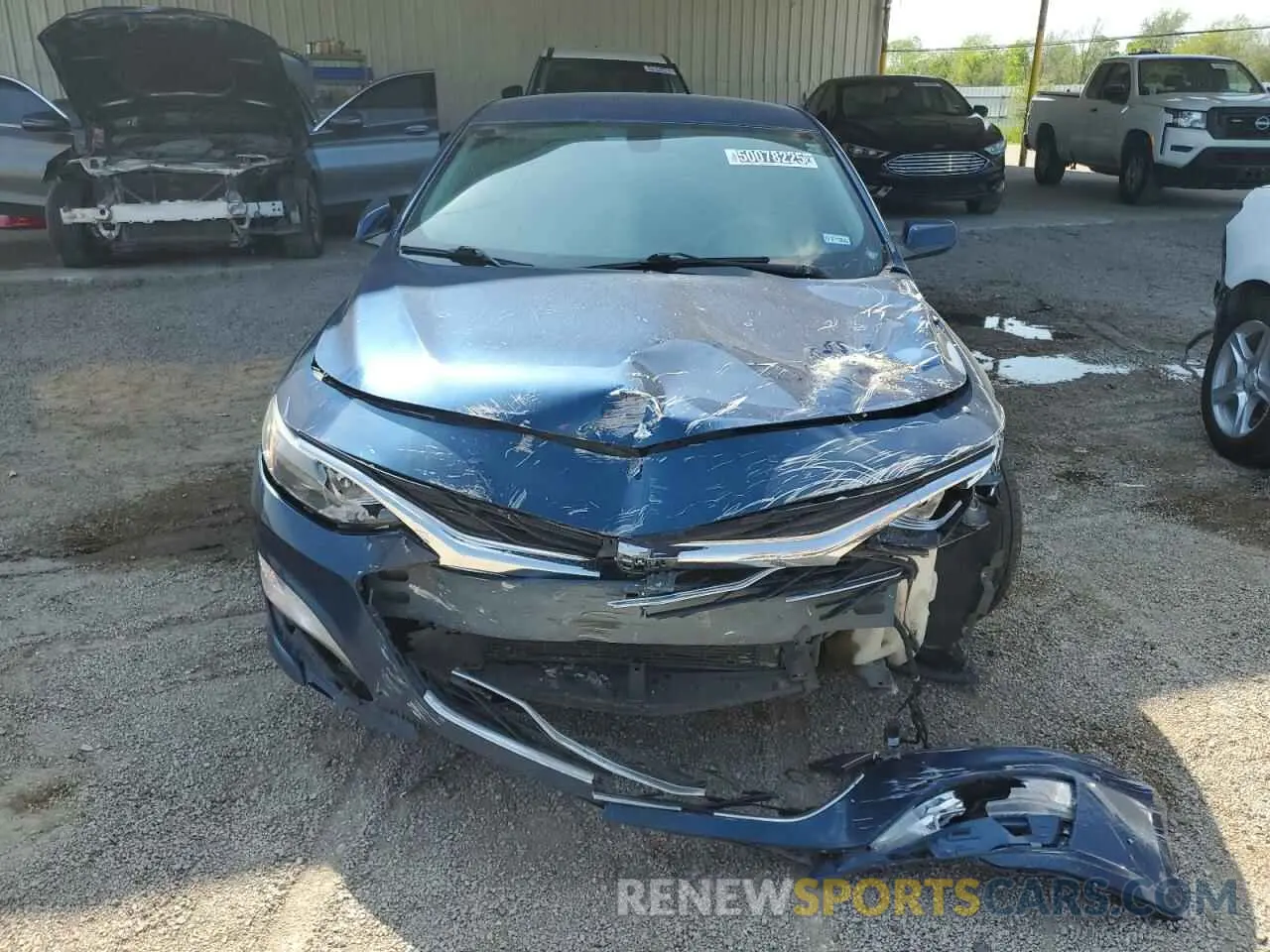 5 Photograph of a damaged car 1G1ZD5STXKF174912 CHEVROLET MALIBU 2019