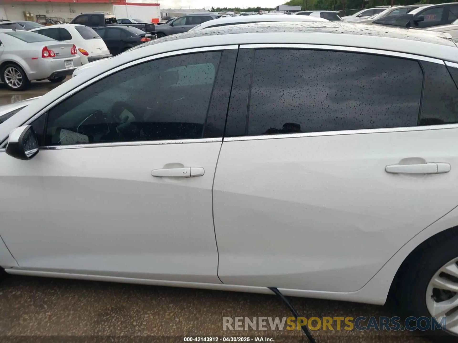 13 Photograph of a damaged car 1G1ZD5STXKF180483 CHEVROLET MALIBU 2019
