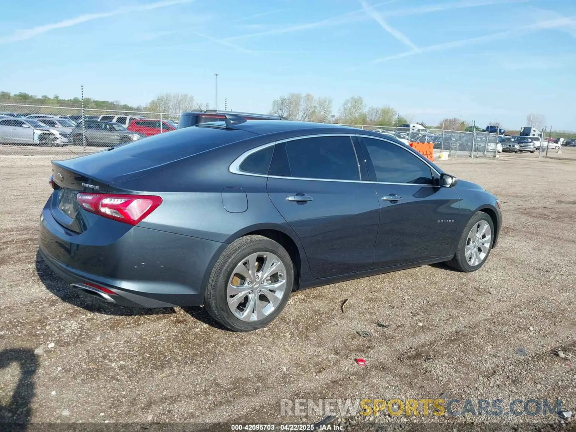 4 Photograph of a damaged car 1G1ZE5SX0KF115464 CHEVROLET MALIBU 2019