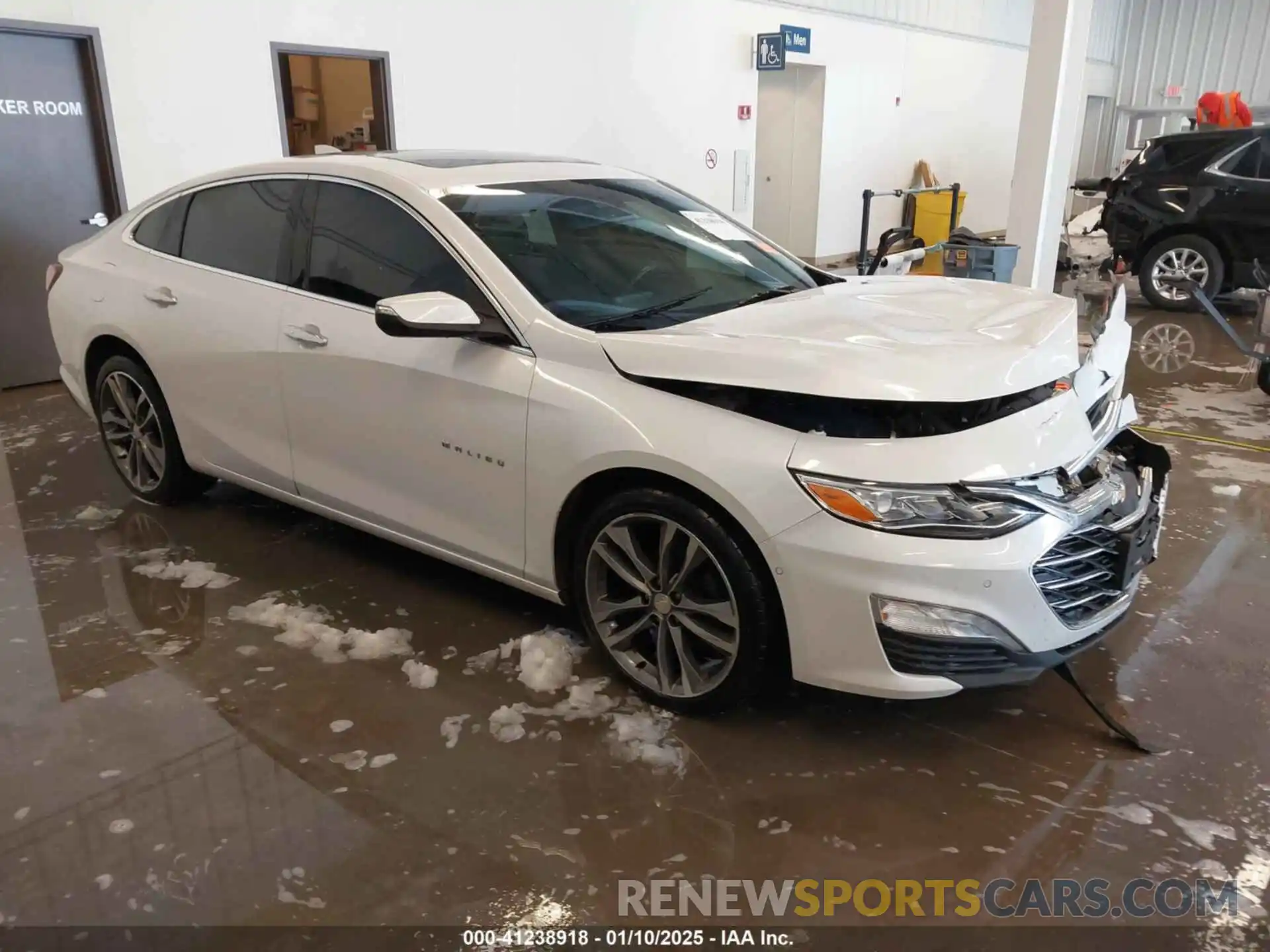 1 Photograph of a damaged car 1G1ZE5SX1KF194370 CHEVROLET MALIBU 2019