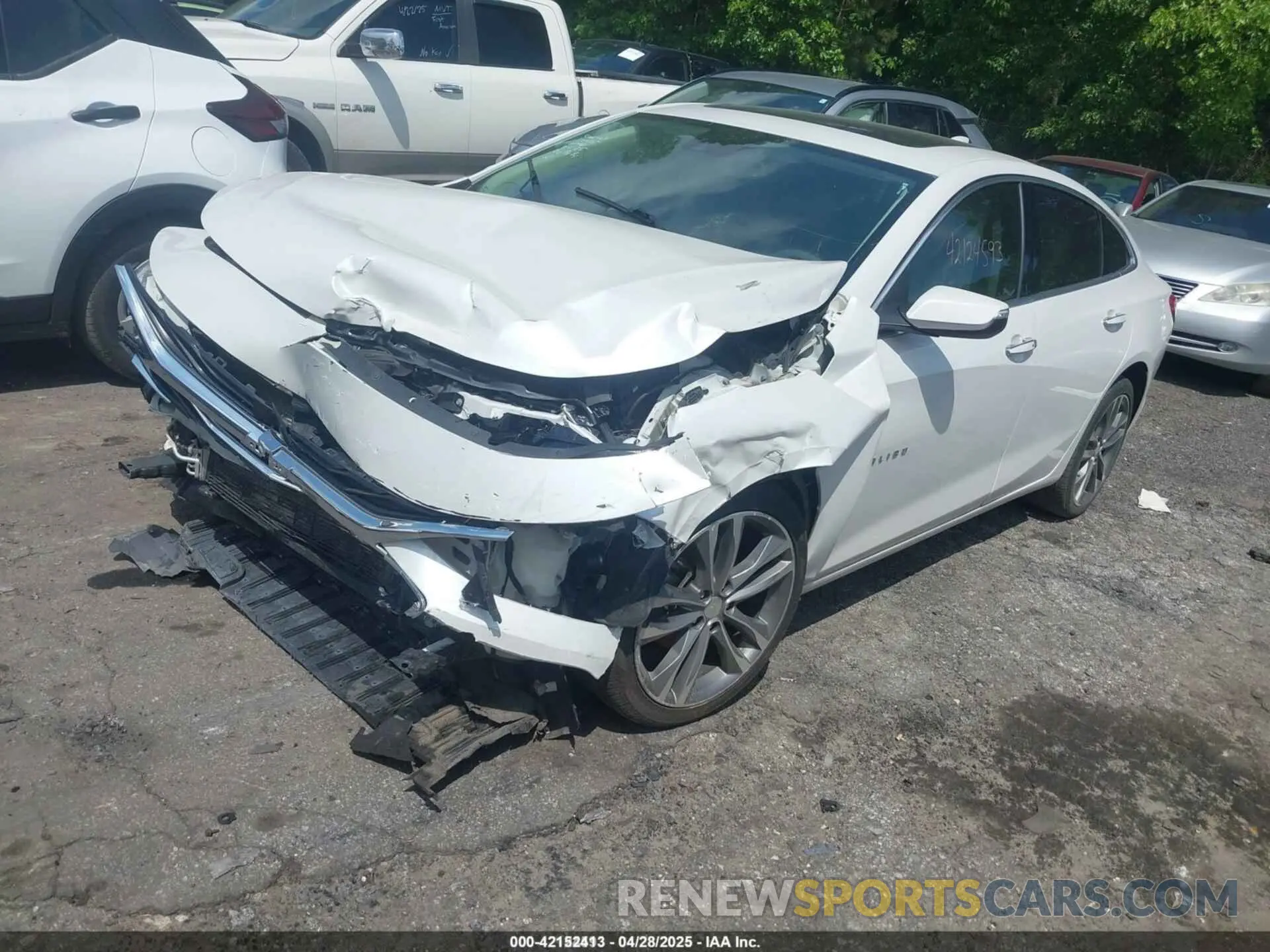 2 Photograph of a damaged car 1G1ZE5SX5KF190192 CHEVROLET MALIBU 2019