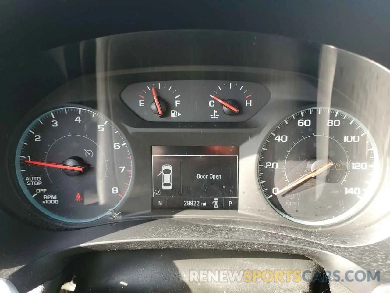 9 Photograph of a damaged car 1G1ZG5ST0KF190902 CHEVROLET MALIBU 2019