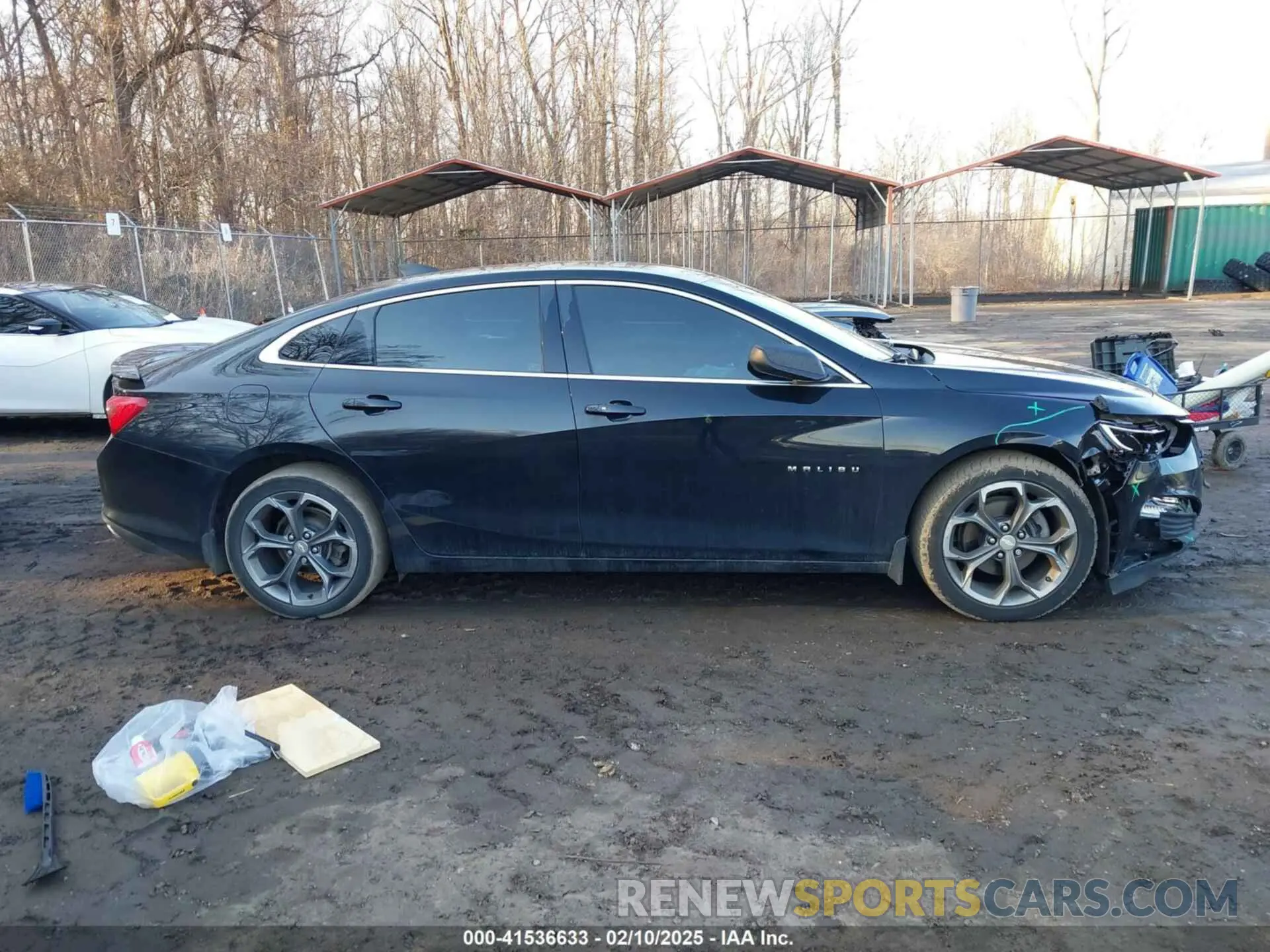 13 Photograph of a damaged car 1G1ZG5ST1KF201809 CHEVROLET MALIBU 2019