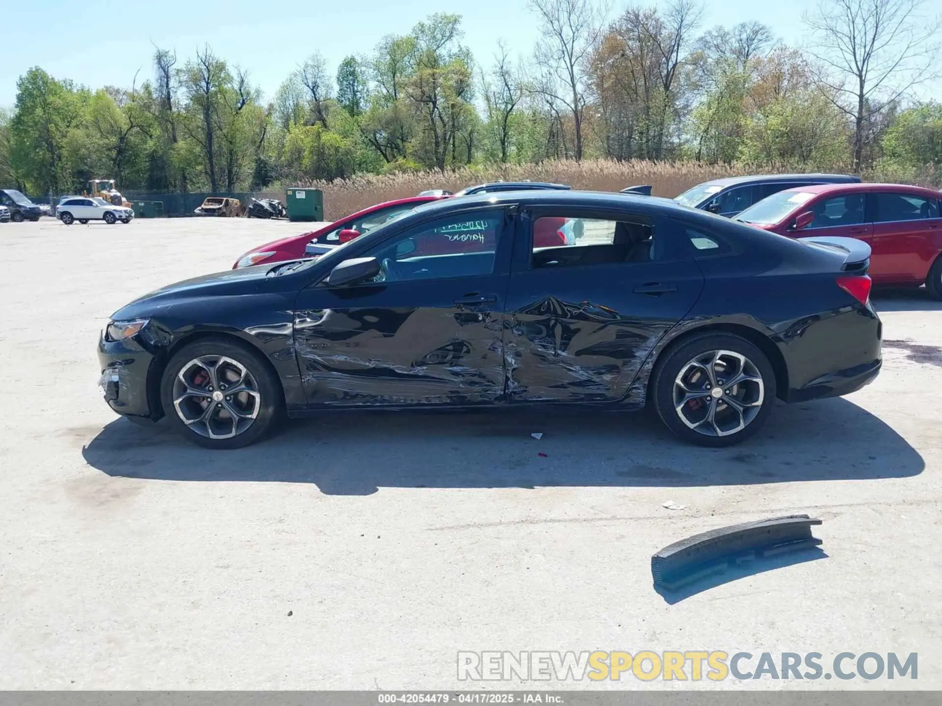 15 Photograph of a damaged car 1G1ZG5ST2KF218828 CHEVROLET MALIBU 2019